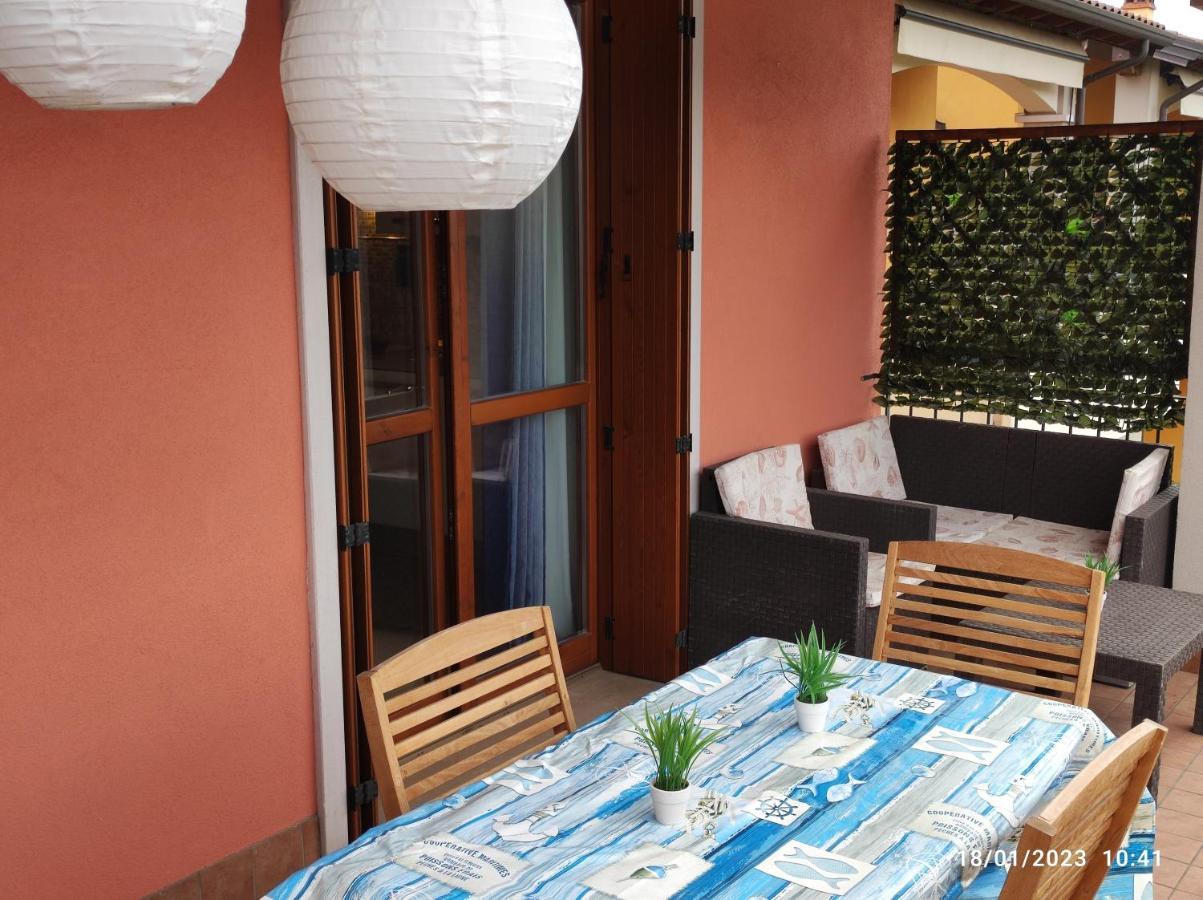 Casa Vacanze Da Riki Appartamento 2 Peschiera del Garda Exterior photo