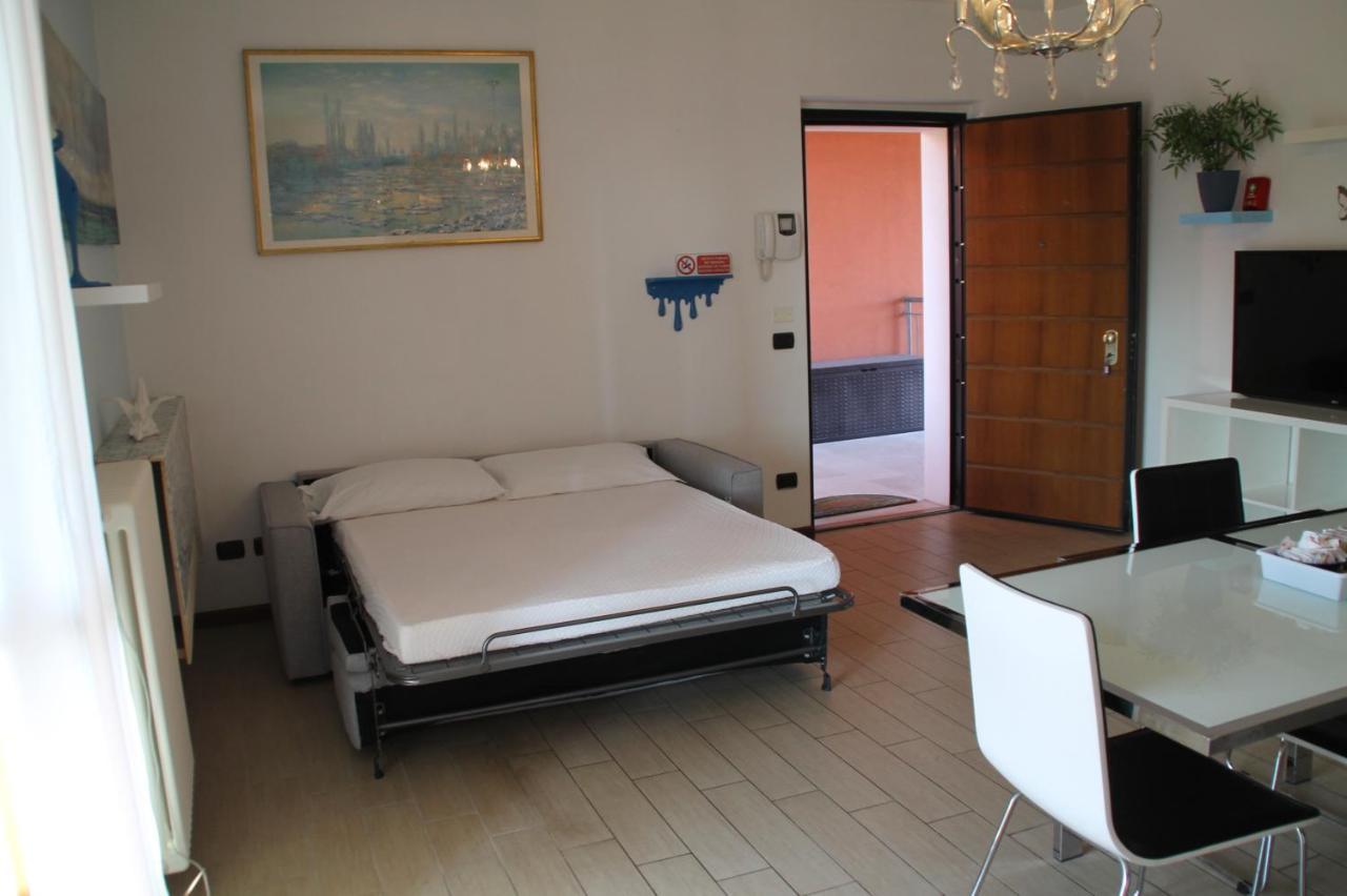 Casa Vacanze Da Riki Appartamento 2 Peschiera del Garda Exterior photo
