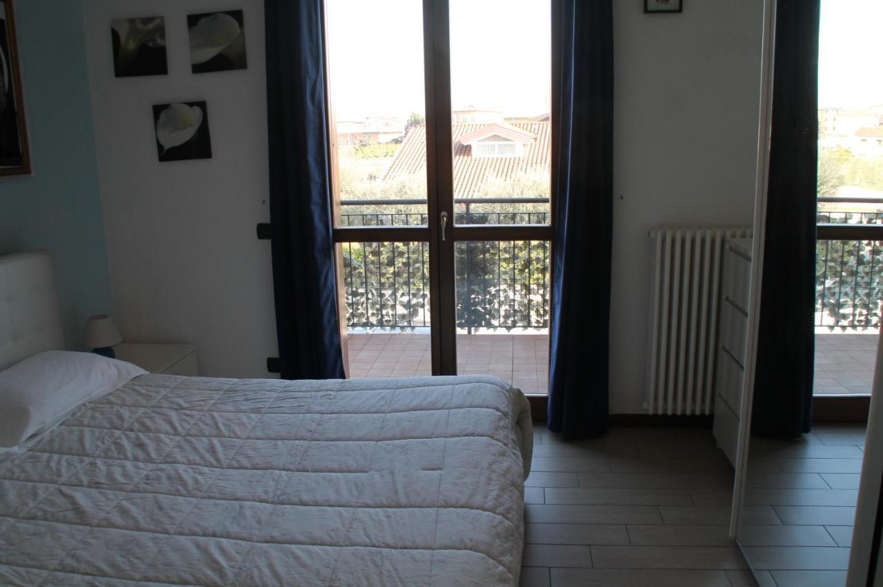 Casa Vacanze Da Riki Appartamento 2 Peschiera del Garda Exterior photo